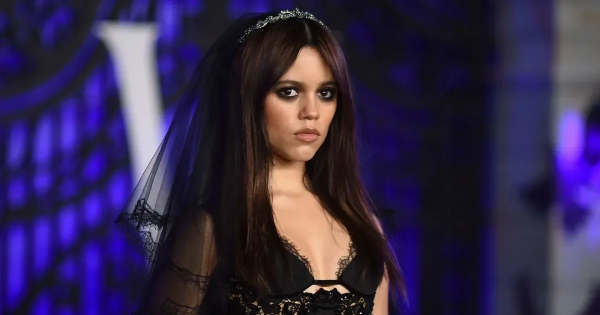 Publikohet traileri i sezonit të dytë të serialit  Wednesday   protagoniste sërish Jenna Ortega