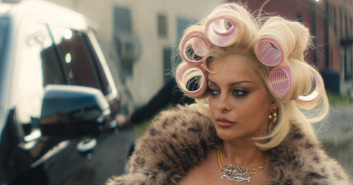 foto-bebe-rexha-pushton-boten-dirty-blonde-ngjitet-ne-top-4-te-itunes-worldwide