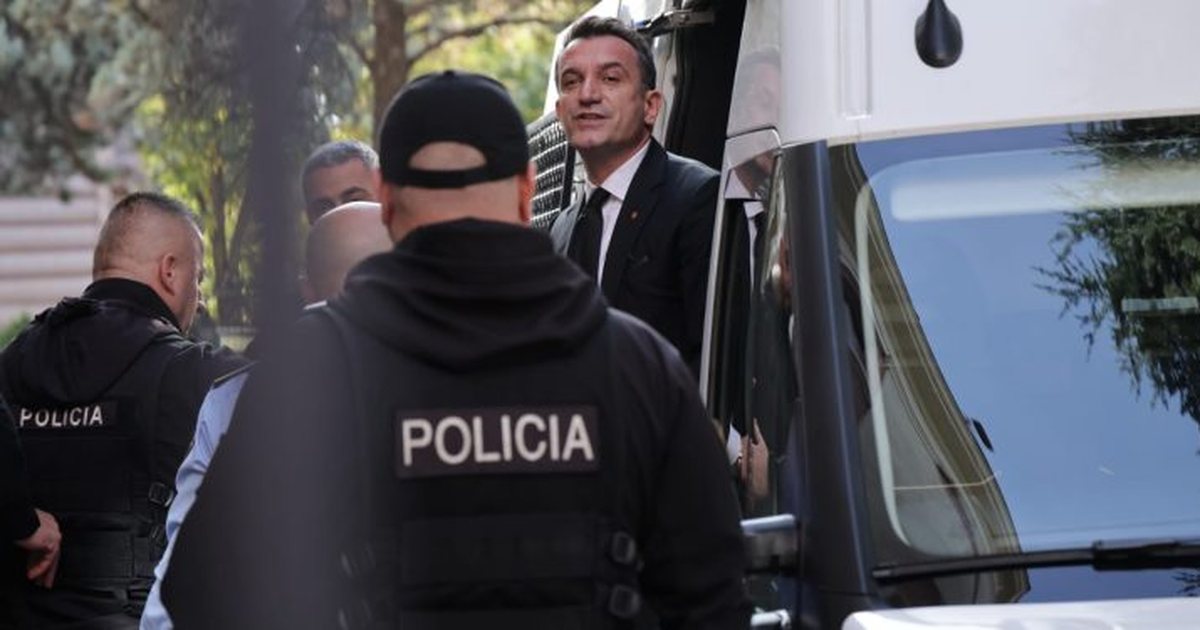 Veliaj lë përkohësisht qelinë  Ja arsyeja
