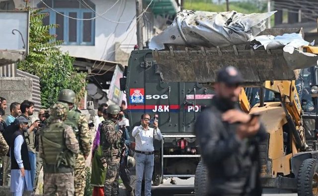 Pakistani hedh poshtë akuzat e Indisë: Nuk ka shkelje të