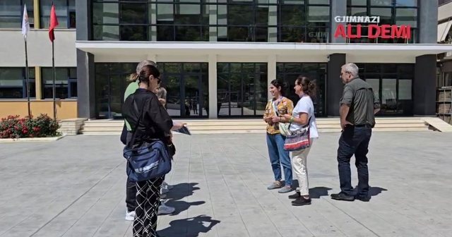 Zgjedhjet e 11 majit/ Mbërrijnë vëzhguesit e parë
