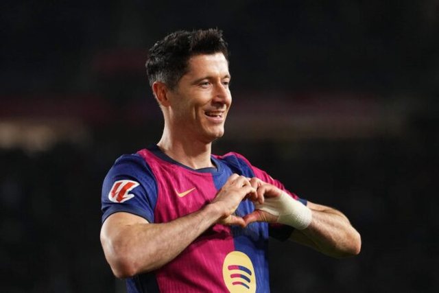 Barcelona merr komandën e La Liga-s, goli i Lewandowskit mjafton ndaj