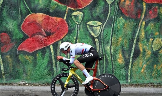 Etapa e dytë e Giro D’Italia, britaniku Tarling fiton në