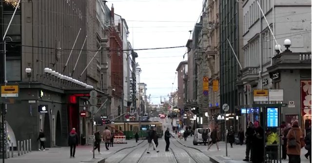 Finlandezët për të 8-in vit më të lumturit në