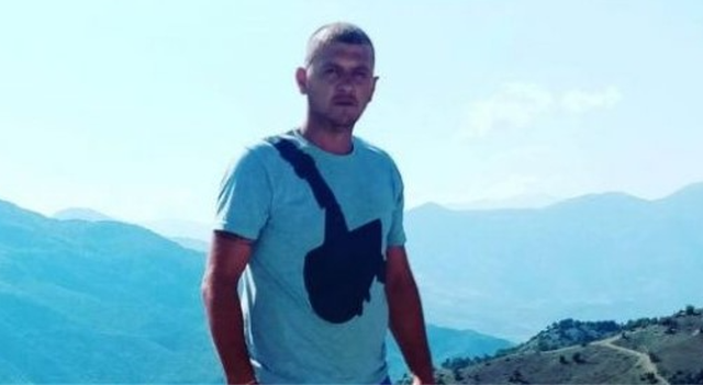 &ldquo;Zbriti nga &lsquo;Audi&rsquo; i bardh&euml; dhe ...&rdquo;/ Vr*sja e Albi