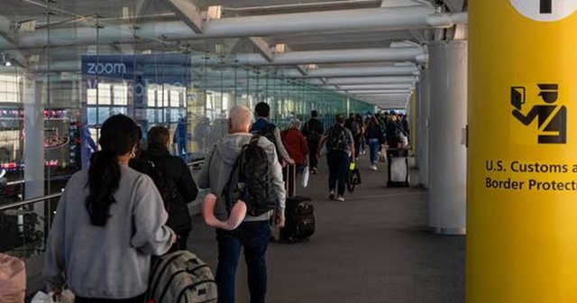 Industria e turizmit në SHBA po përballet me rënie pasi axhenda e