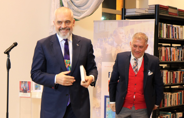 Fate Velaj u emërua ambasador pa plotësuar kriteret/ Skandali trondit