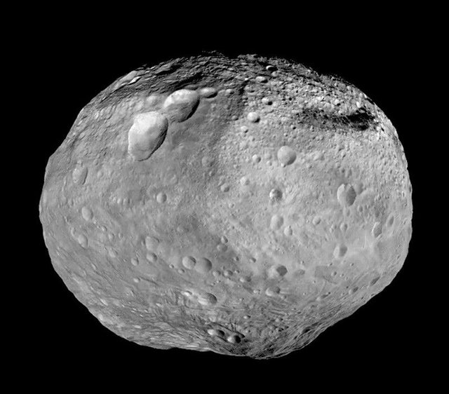 Asteroidi 500 metra i afrohet Tokës