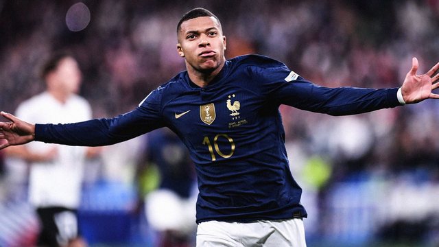 Mbappe rikthehet në Kombëtaren e Francës, Deschamps e grumbullon