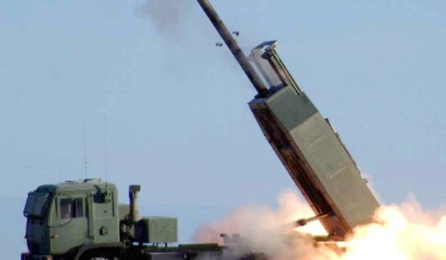 Estonia merr gjashtë raketa HIMARS nga SHBA