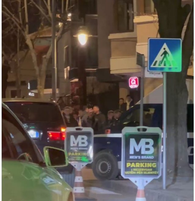 Rrethohet Korça, policia në aksion, dhjetëra persona të