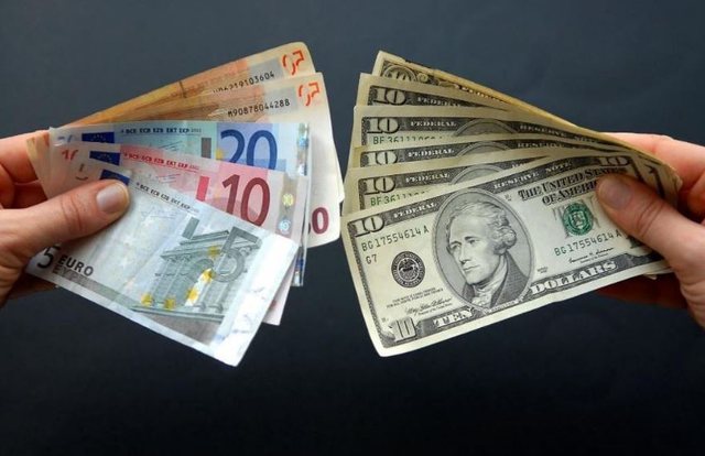 Çfarë po ndodh me monedhat e huaja? "Hidhini një sy"