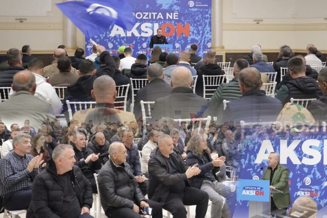 Balliu prezanton Myslym Murrizin kandidat për deputet: Sa mblidhemi ne