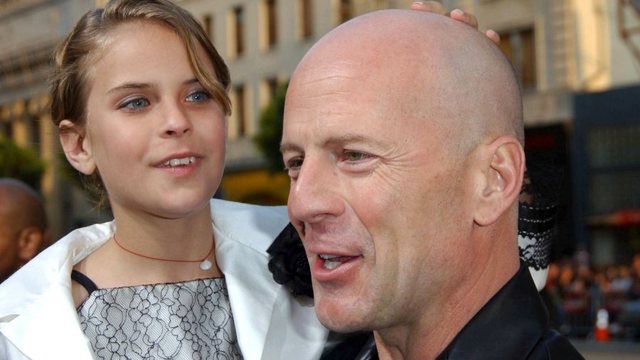 Vajza e Bruce Willis flet për gjendjen e tij shëndetësore