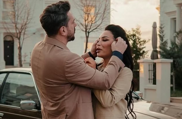 FOTO/ Rovena Stefa në një romancë me ish-burrin e Drenushës,