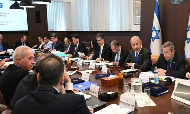 Izraeli miraton agjencinë e re për “largimin vullnetar”