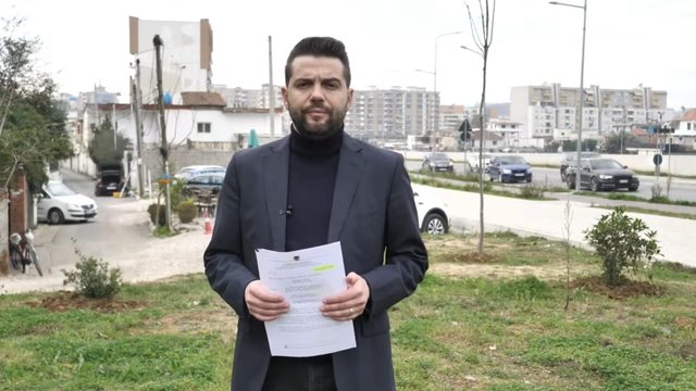 DOKUMENTET/ PD: Bashkia e Tiranës u mbyll rrugën qindra banorëve,