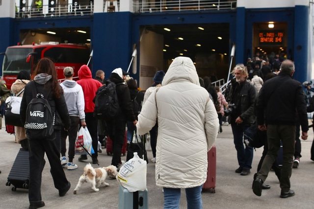 Greqia ndërton portin e evakuimit nga tërmetet në Santorini