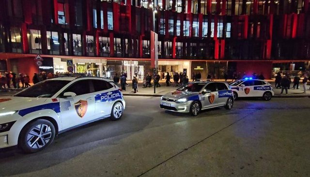 PARALIZOHET TIRANA/ Ndeshja Shqipëri-Andorra, policia plan masash, ja