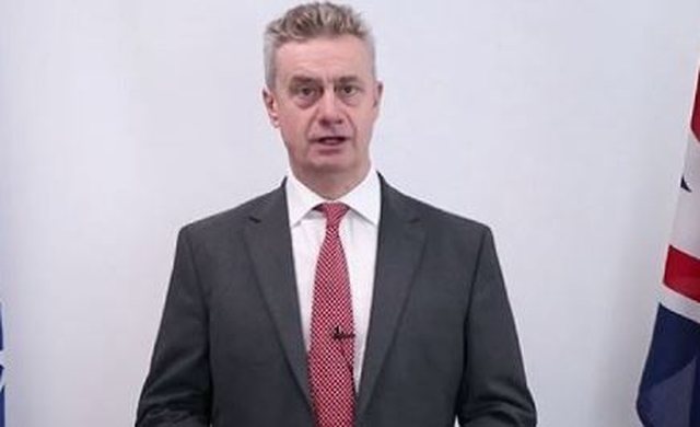 "Mos e çoni vendin sërish në votime"/ Ambasadori