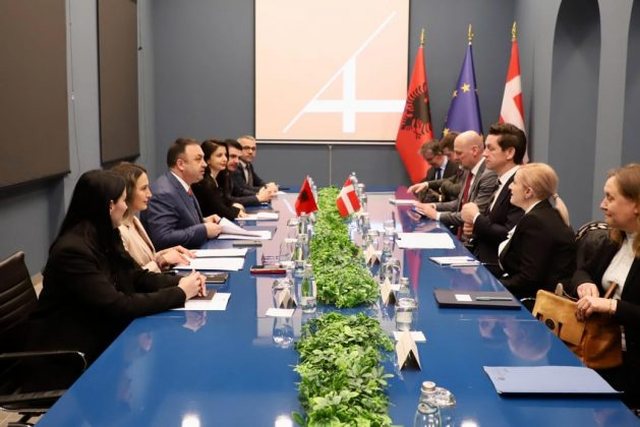 Ministri Hoxha pret homologun danez për Migracionin dhe Integrimin: