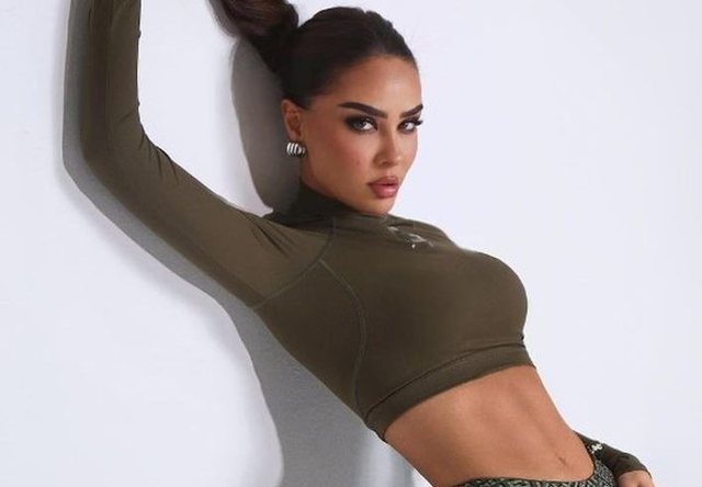 FOTO/ Xhensila Myrtezaj po hetohet nga SPAK? Këngëtarja