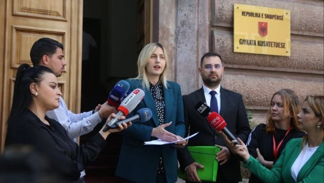 Akademia e Shkencave, beteja vijon sot në Kushtetuese, Zhupa: Ligji,