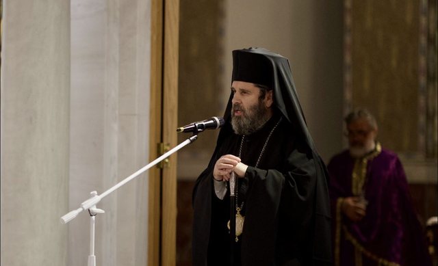 E Mërkura e Madhe, Shërbesa III e Dhëndrit/ Kryepiskopi Joan: