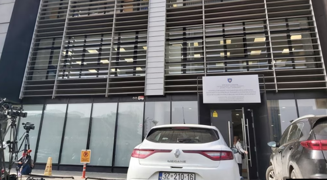 Prokuroria urdhëron bastisje në Ministrinë e Bujqësisë