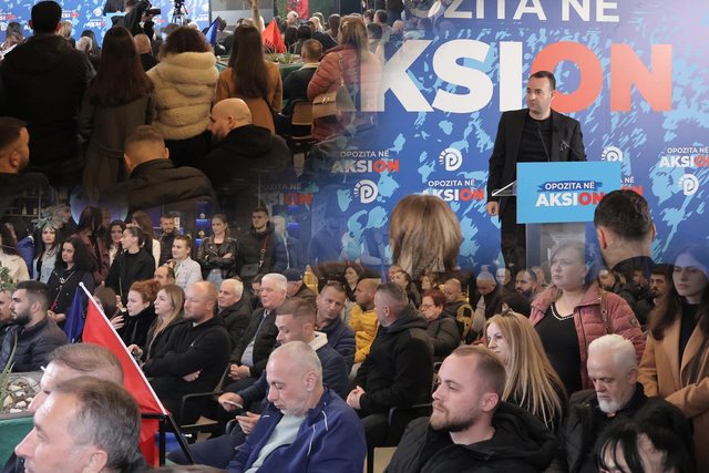 ''Edvin, me këta qëndrestarë nuk ke asnjë
