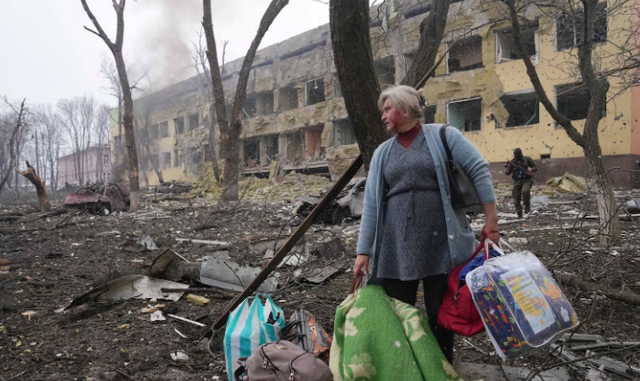 Su*met ruse n&euml; Ukrain&euml;n lindore, 7 t&euml; vr*r&euml; dhe mbi 20