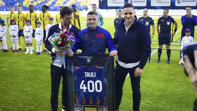 Taulant Xhaka njofton tërheqjen nga futbolli, një legjendë te