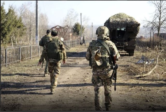 Shtabi i Përgjithshëm konfirmon se trupat ukrainase po tërhiqen